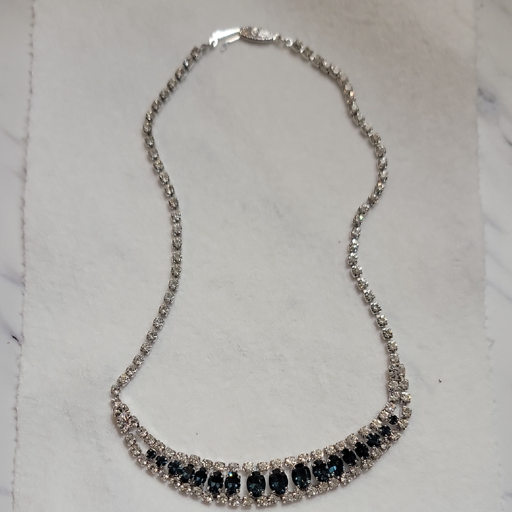 Sophisticated Silver and Black Gem Necklace